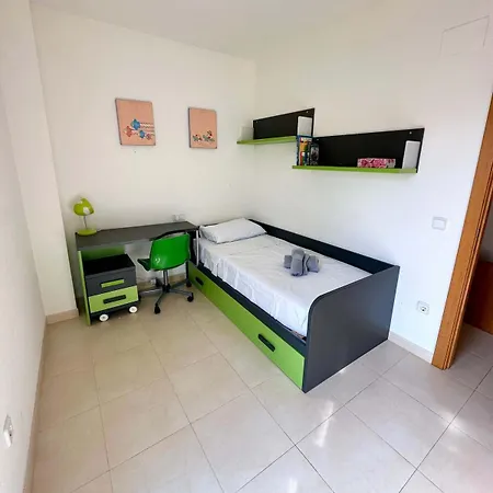 公寓 2 Bedroom In With Pool 德尼亚