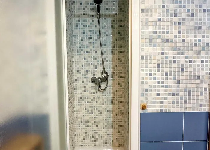 Апартаменты 2 Bedroom In With Pool *