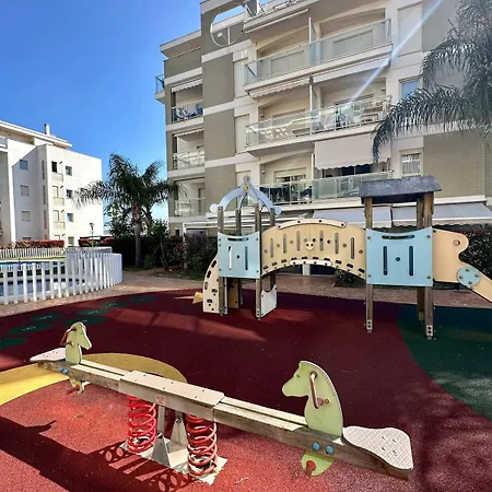 2 Bedroom In With Pool *