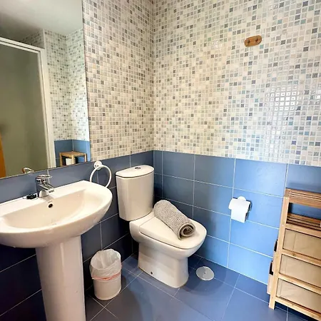 2 Bedroom In With Pool